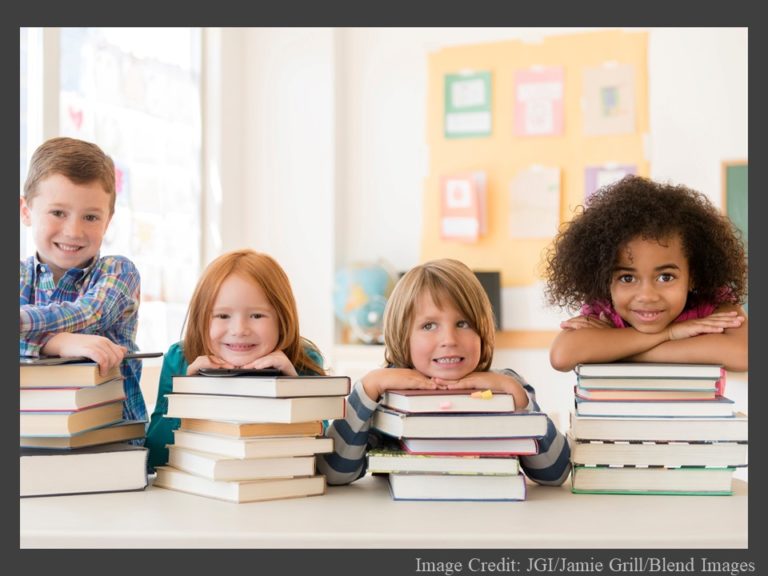 Primary Students w Books