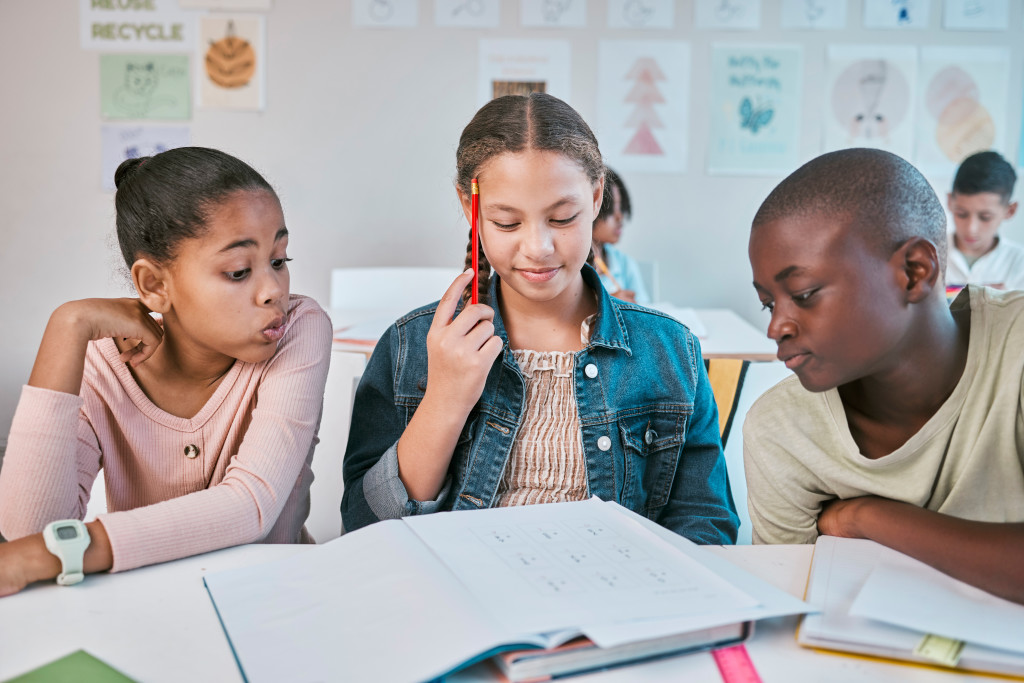 Collaborative Learning and Working Memory Overload: Good News or Bad?